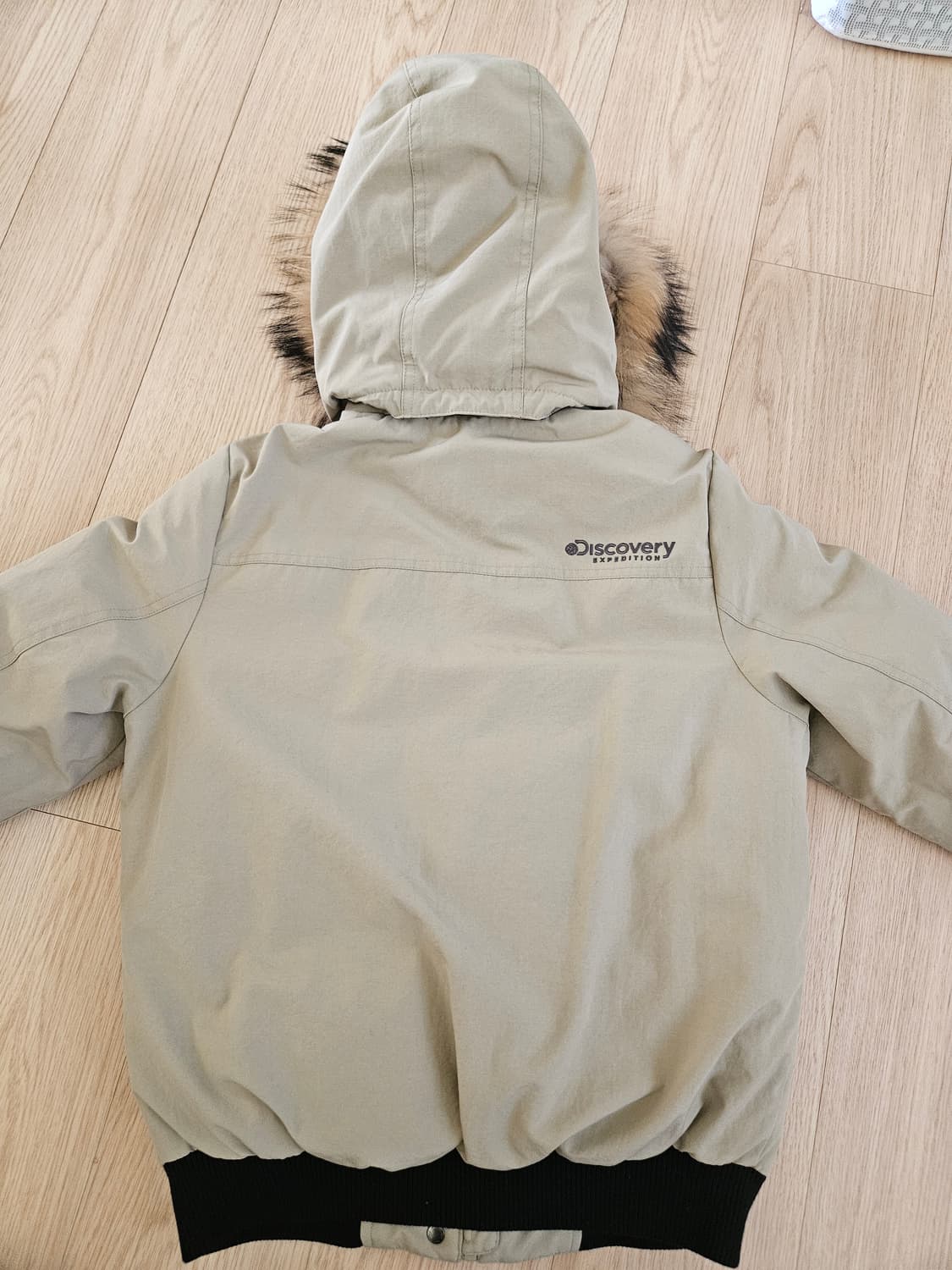 디스커버리 베이지 숏패딩 상품이미지4