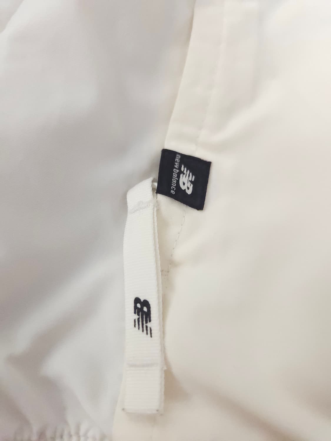 뉴발란스 바람막이 M 상품이미지2