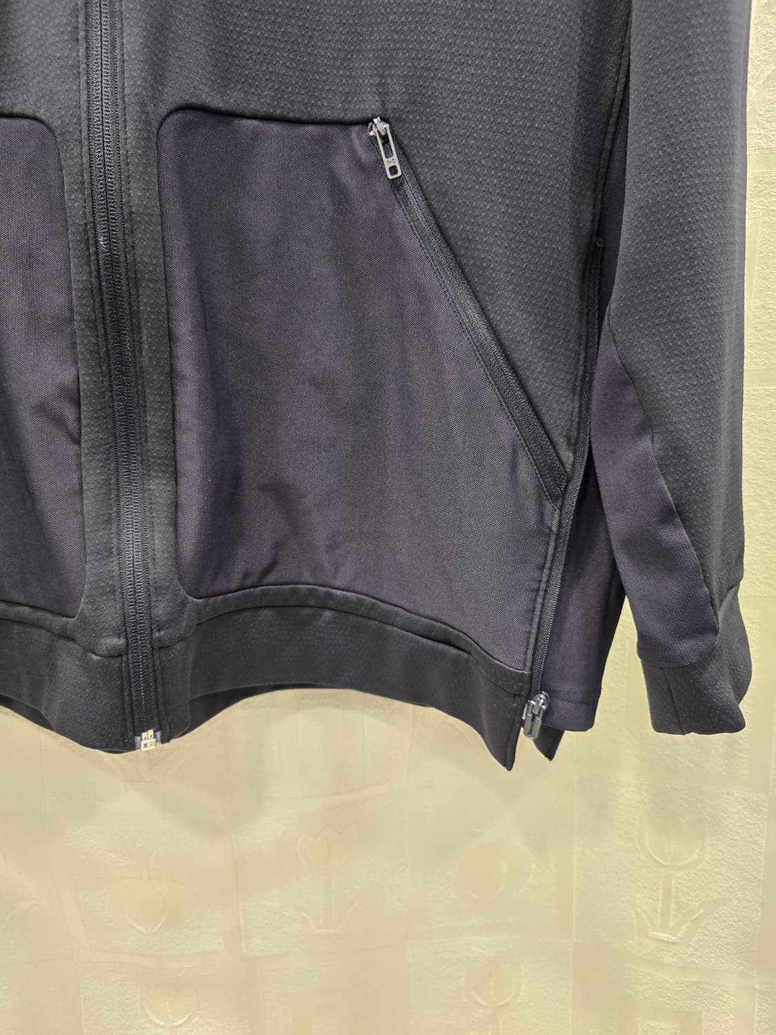 언더아머 러쉬 기모 후드 집업 블랙 2XL (110) 상품이미지4