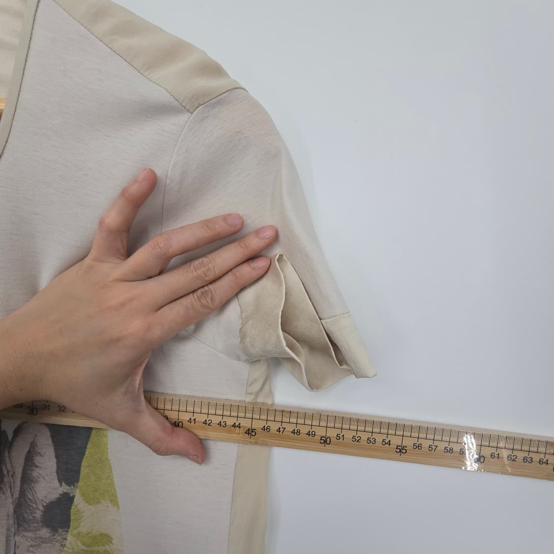 KUHO 프린팅 배색 티셔츠 / 미니멀 아트 반팔 티 상품이미지8