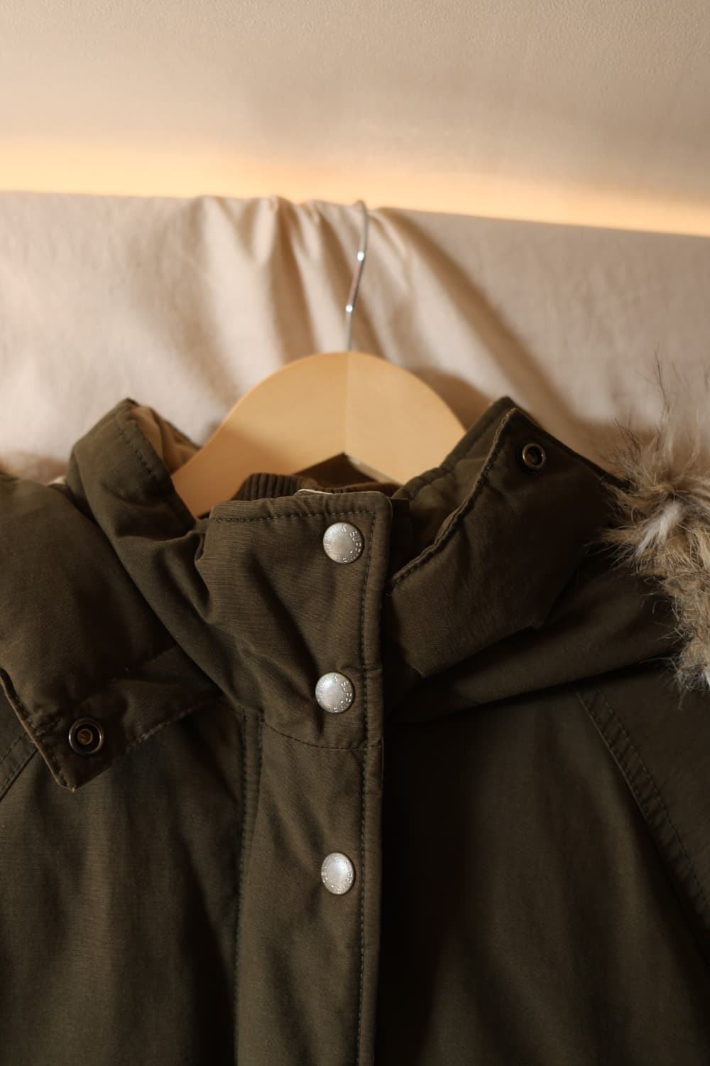 폴로 랄프로렌 데님 앤 서블라이 밀리터리 베이스 퍼 후드 파카 상품이미지2