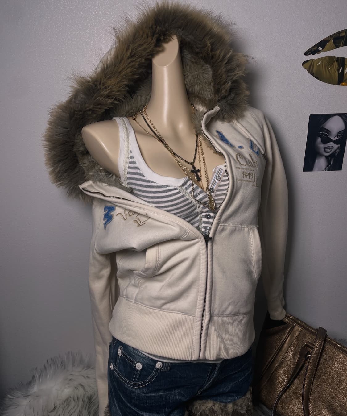 후아유 아이보리 울프죠 후드집업 상품이미지1