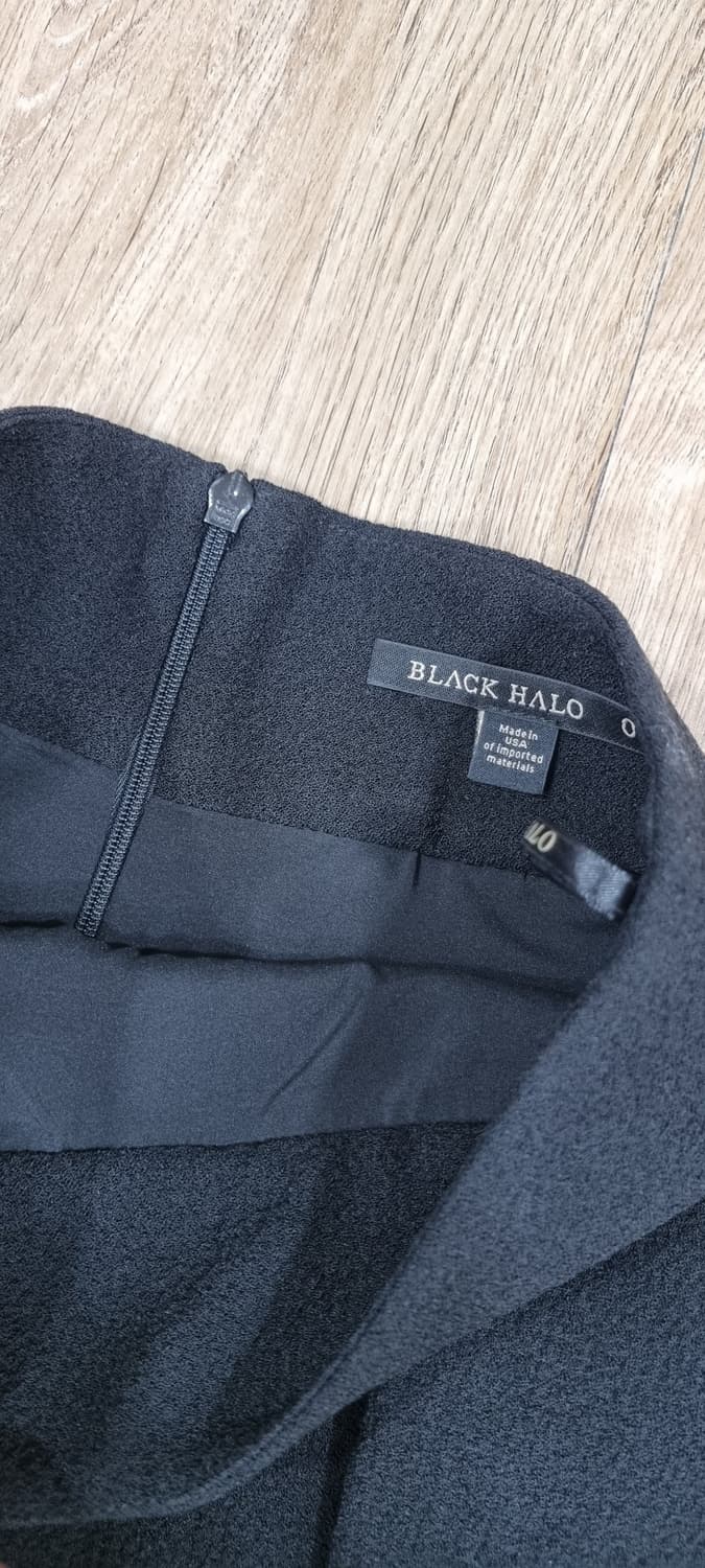 BLACK HALO 블랙헤일로 크롭앤탑 미니 셋업 XS_ 여성 상품이미지8