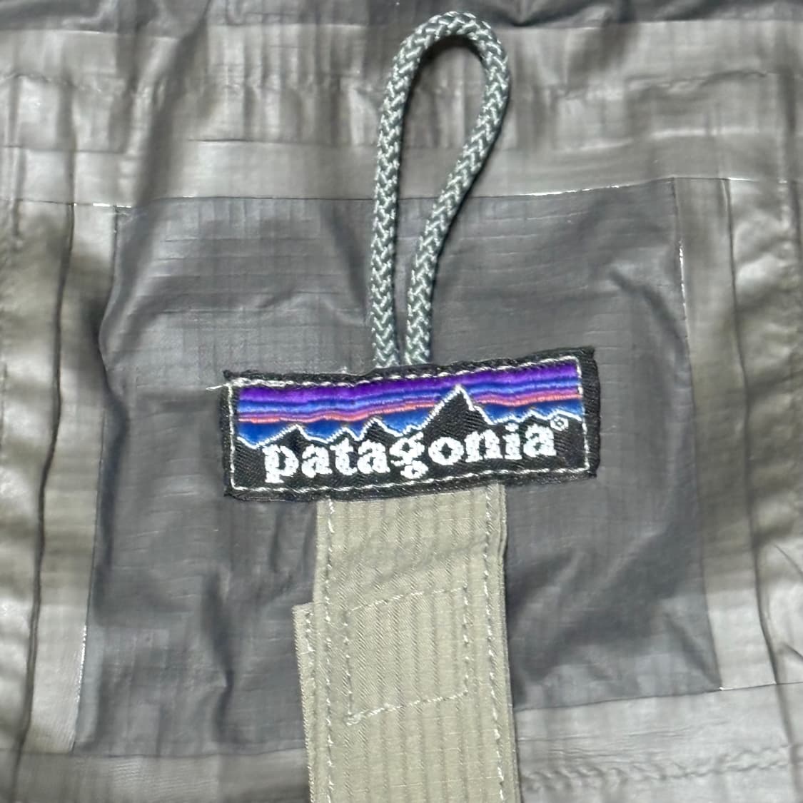 Patagonia MARS Level 6 PCU Jacket 상품이미지6