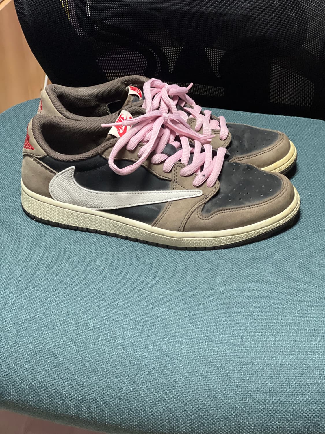 트래비스 스캇 조던 로우 모카 상품이미지4