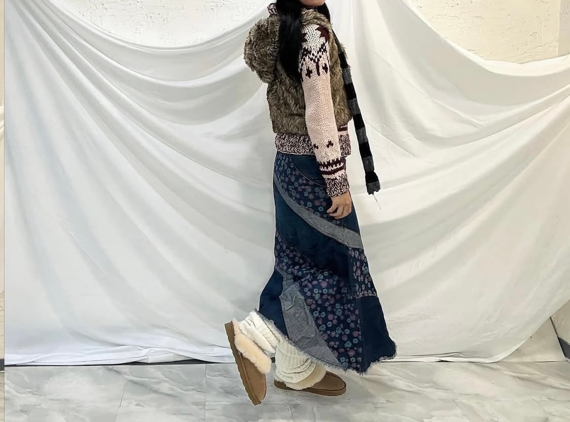 니트집업, 퍼베스트, 데님스커트, 크로쉐가디건 상품이미지5