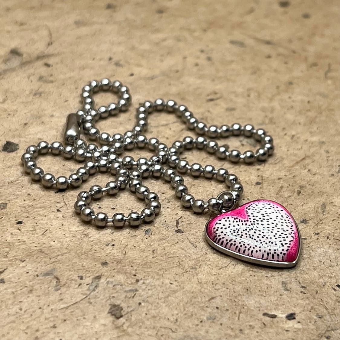 Dragon Fruit Necklace 상품이미지3