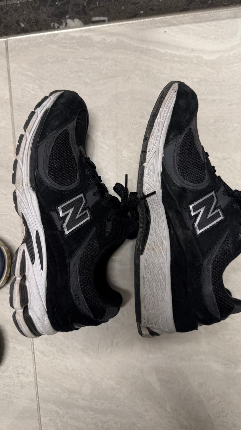 (265) 뉴발 2002R 블랙 건 메탈 아트모스 한정판 상품이미지3