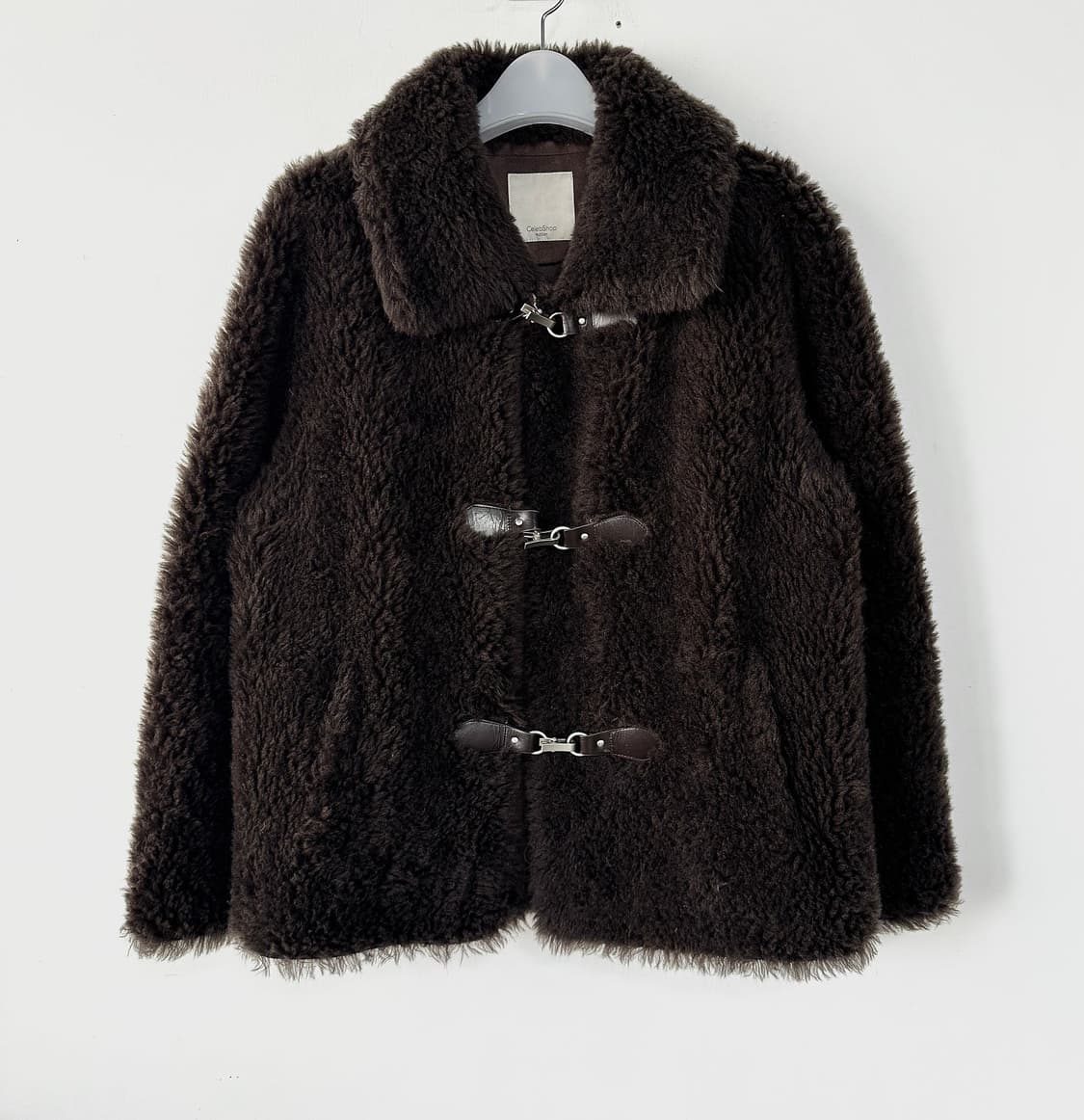 셀렙샵에디션 25 시어링 버클 하프 코트 상품이미지1