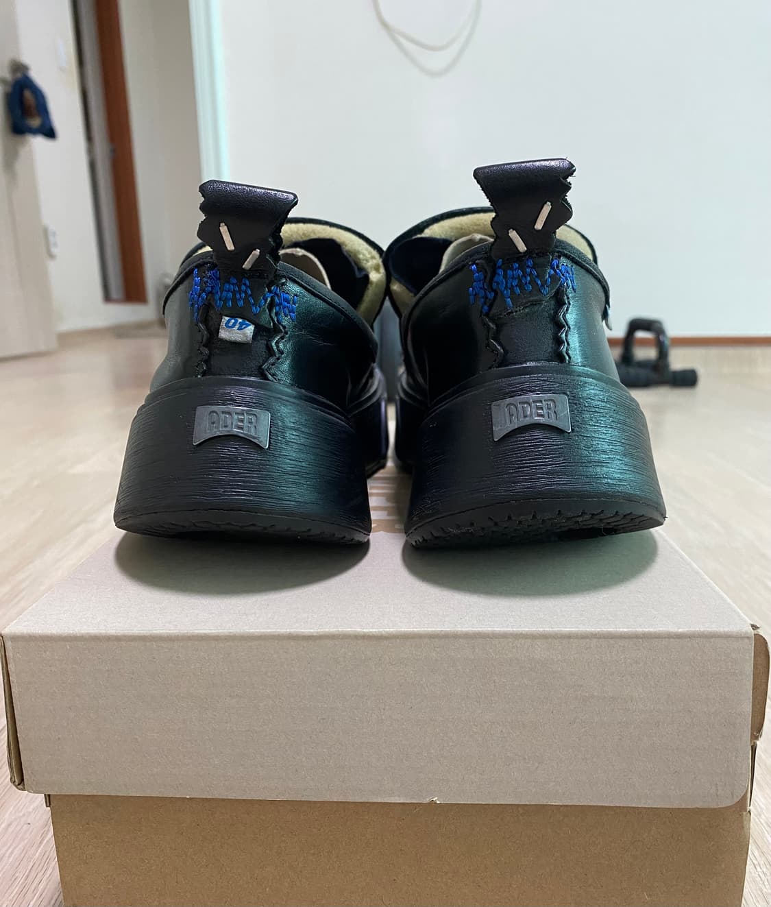 아더에러 캠퍼 레더 로퍼 40 (250-255) 상품이미지3