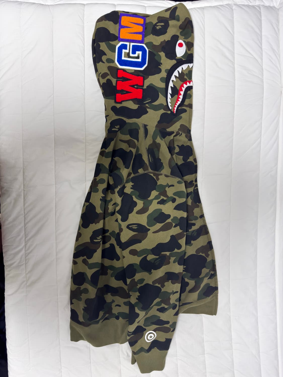 베이프 샤크후드 녹계 상품이미지1