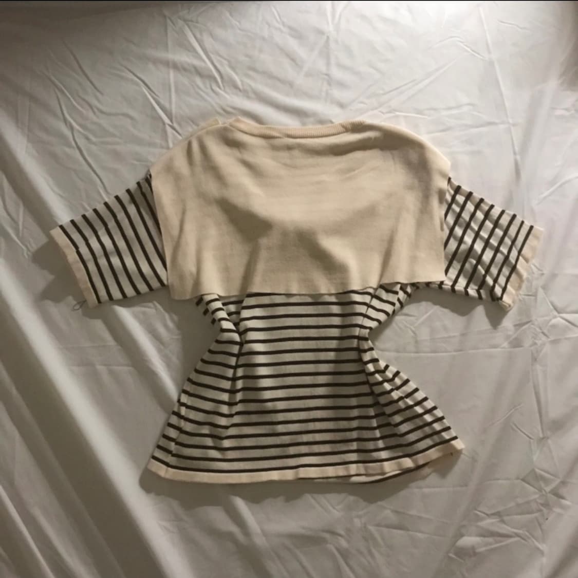 스트라이프 어깨 숄 반팔 니트 상품이미지3