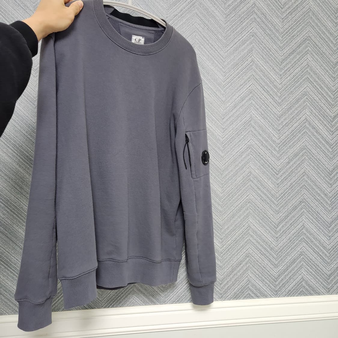 CP COMPANY 맨투맨 그레이 100 (L) 상품이미지3