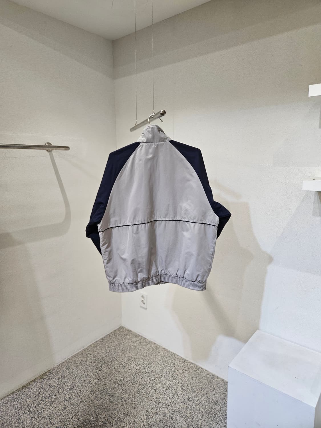 아디다스 올드스쿨 바람막이 상품이미지2