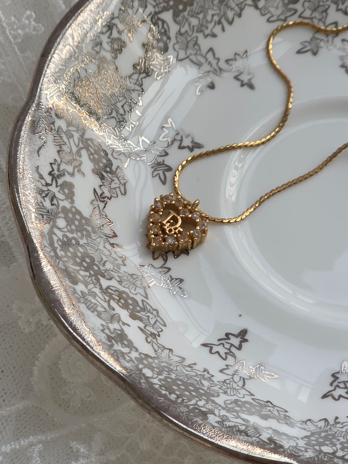 디올 하트 큐빅 dior 로고 금장 팔찌 상품이미지4