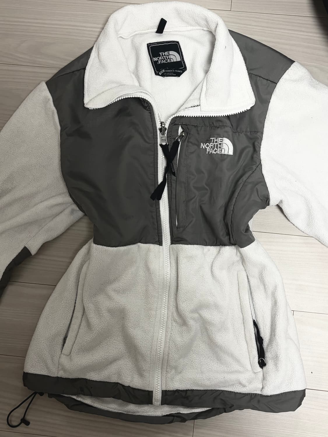 노스페이스 대대장 그레이 화이트 후리스 상품이미지1