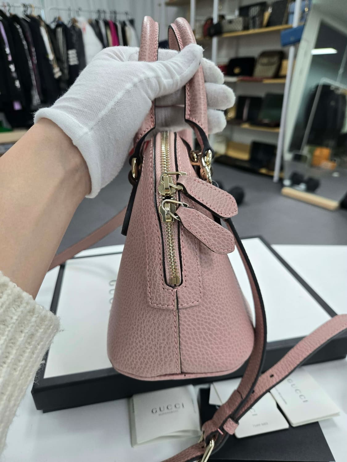 [50%할인] 구찌 인터로킹 돔 숄더백 상품이미지5