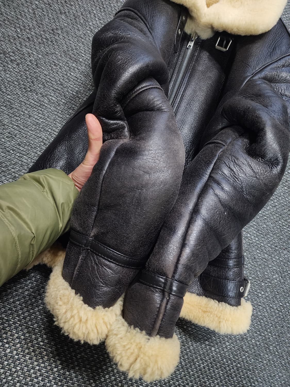 스페로네 양가죽 무스탕 L사이즈  상품이미지5