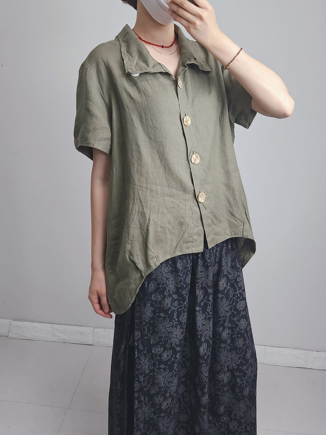 (made in ITALY)하이넥 리넨 블라우스 상품이미지3