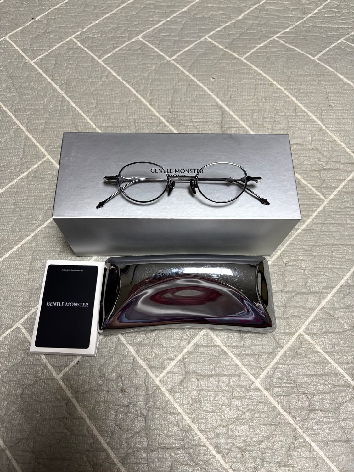 젠틀몬스터 조디악 D02 상품이미지2