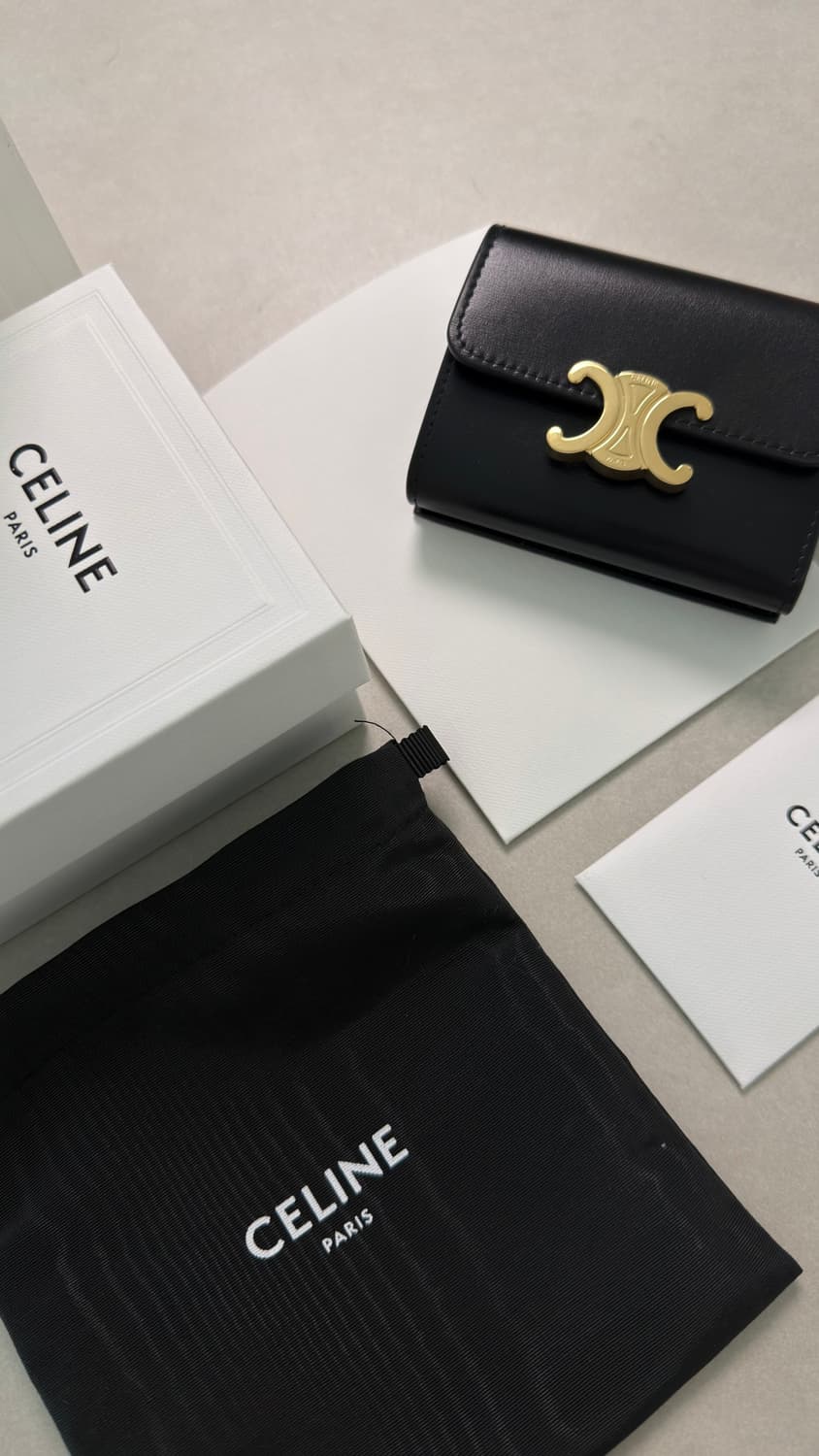 [새것]셀린느 트리옹프 동전 컴팩트 지갑 상품이미지2