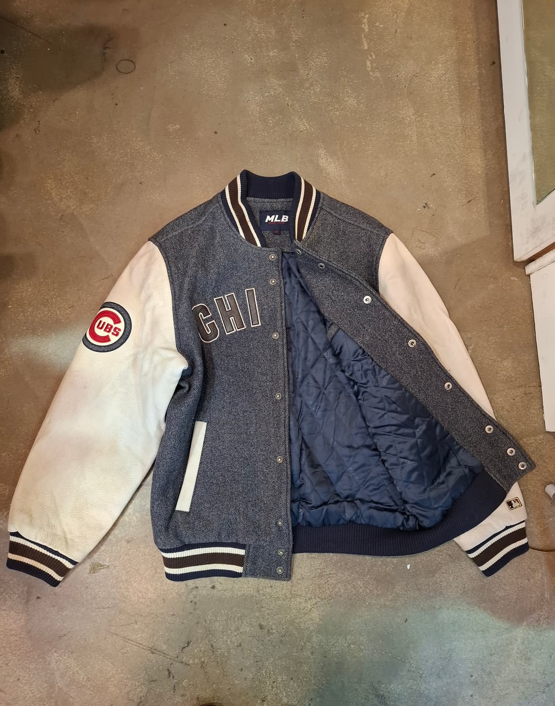 MLB 시카고 컵스 레더 바시티 상품이미지3