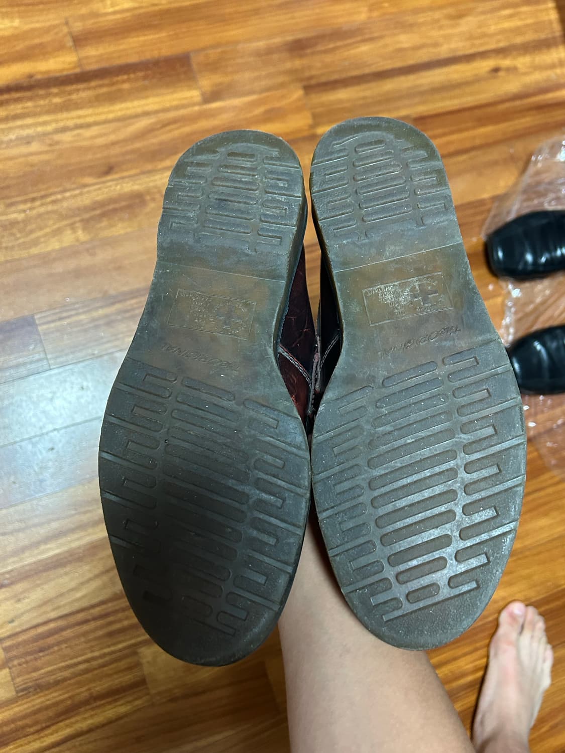 닥터마틴 아드리안 체리 270 UK8 상품이미지6