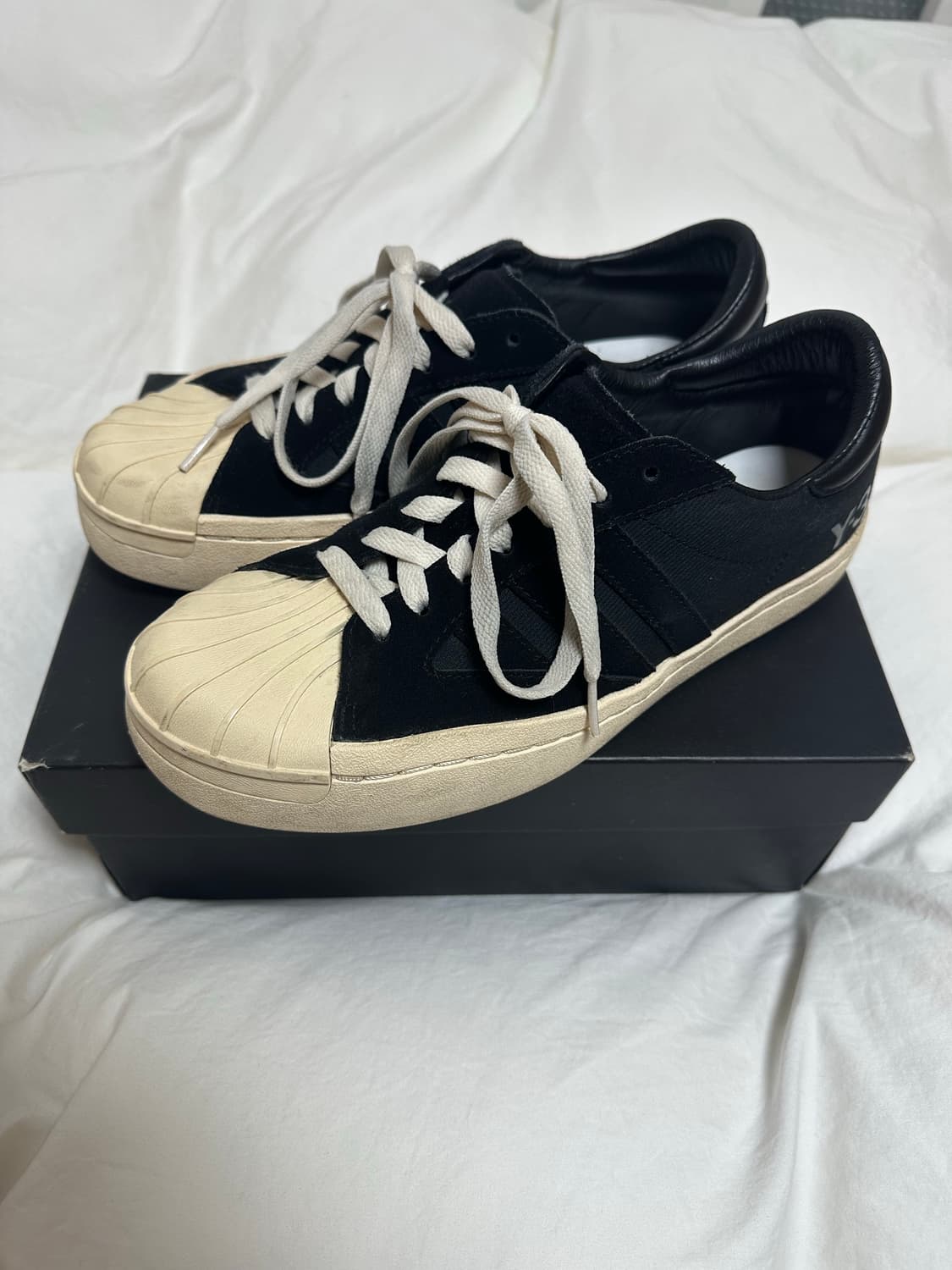 Y-3 요지스타 블랙 255 상품이미지1