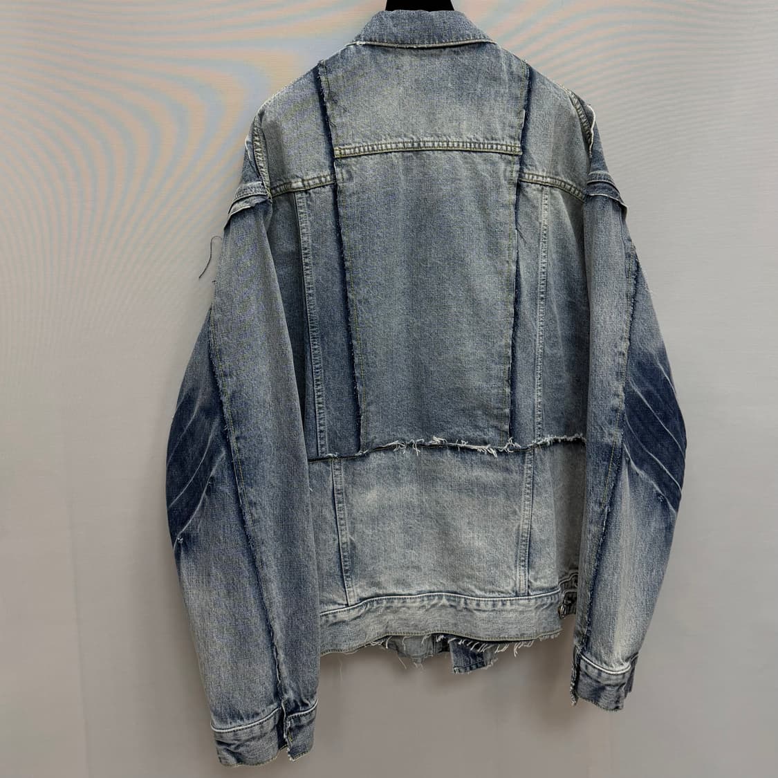발렌시아가 컷업 데님자켓 (110)  상품이미지6