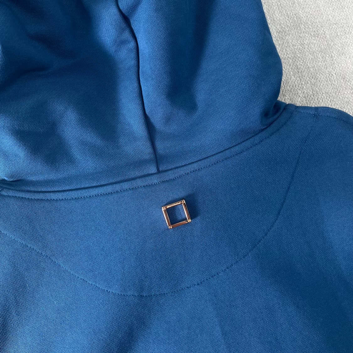 100 우영미 21FW 오버핏 후드티 상품이미지5