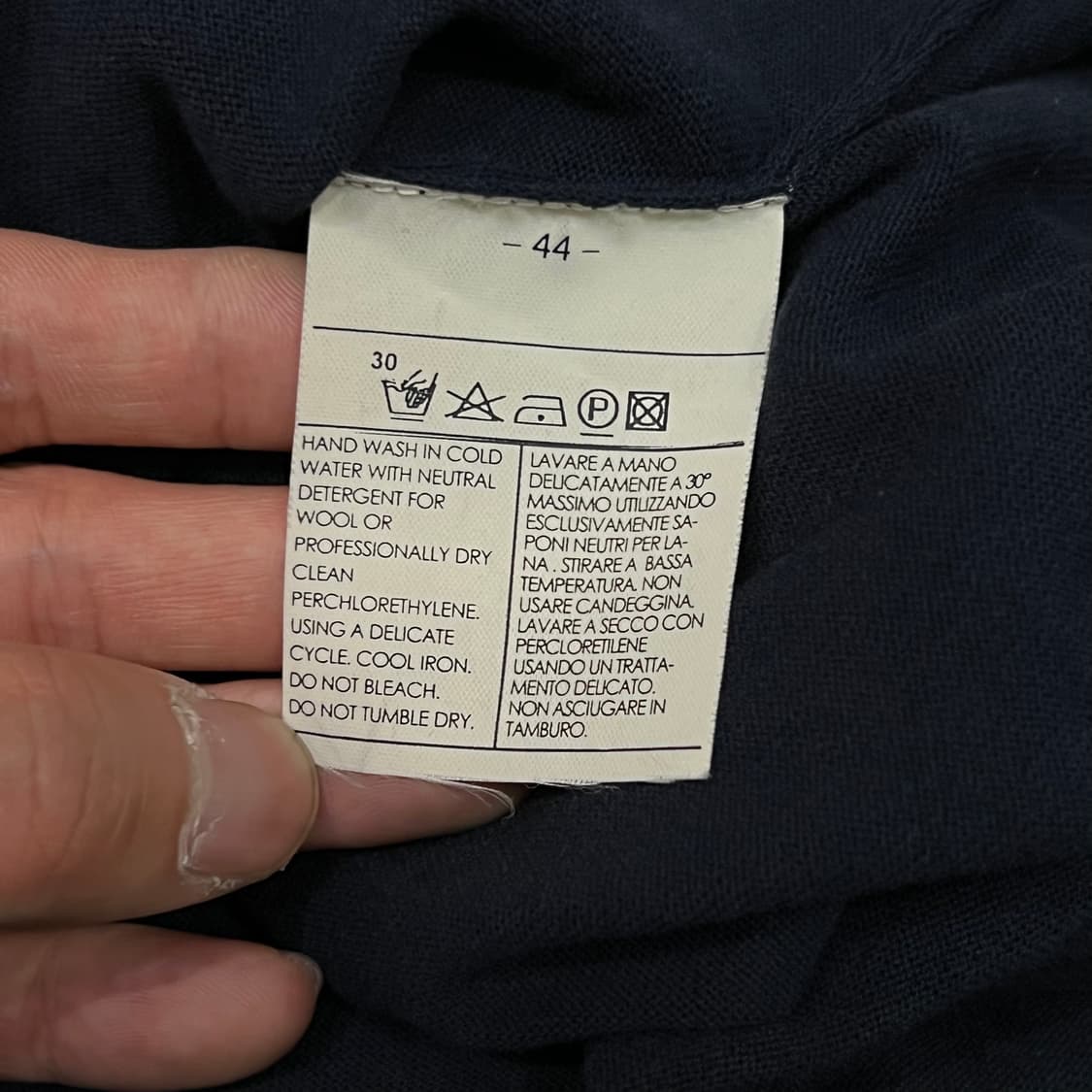  살바토레 페레가모 배색 가디건 y16336 상품이미지8