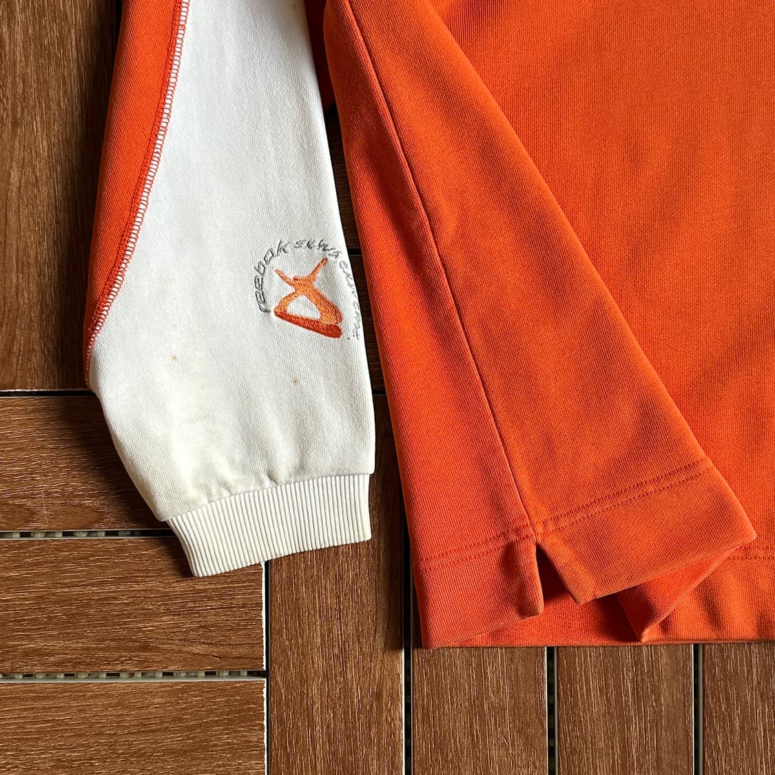 Reebok v-neck cotton sweats 상품이미지4