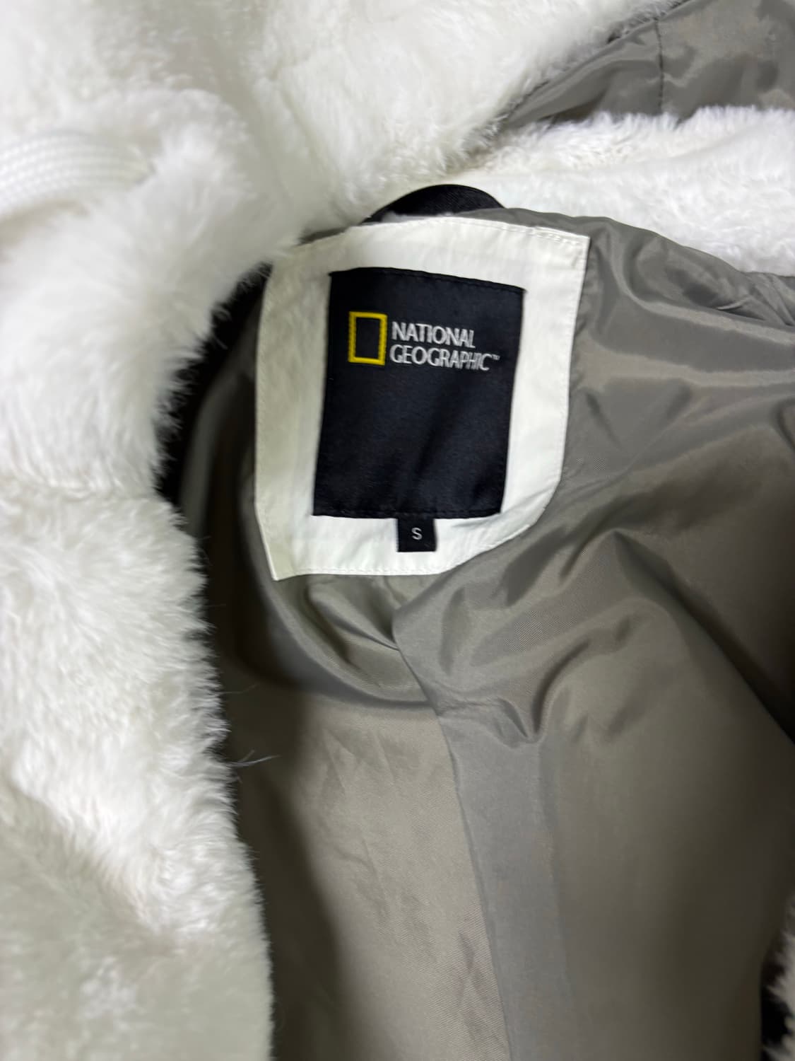 내셔널지오그래픽 부드러운 털 후리스 아이보리 S 상품이미지2