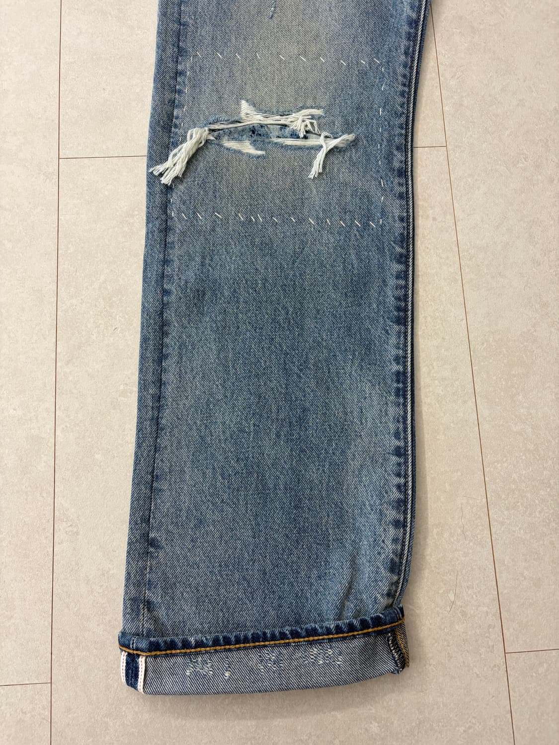 리바이스 프리미엄라인 찢청바지 팔아요 상품이미지3