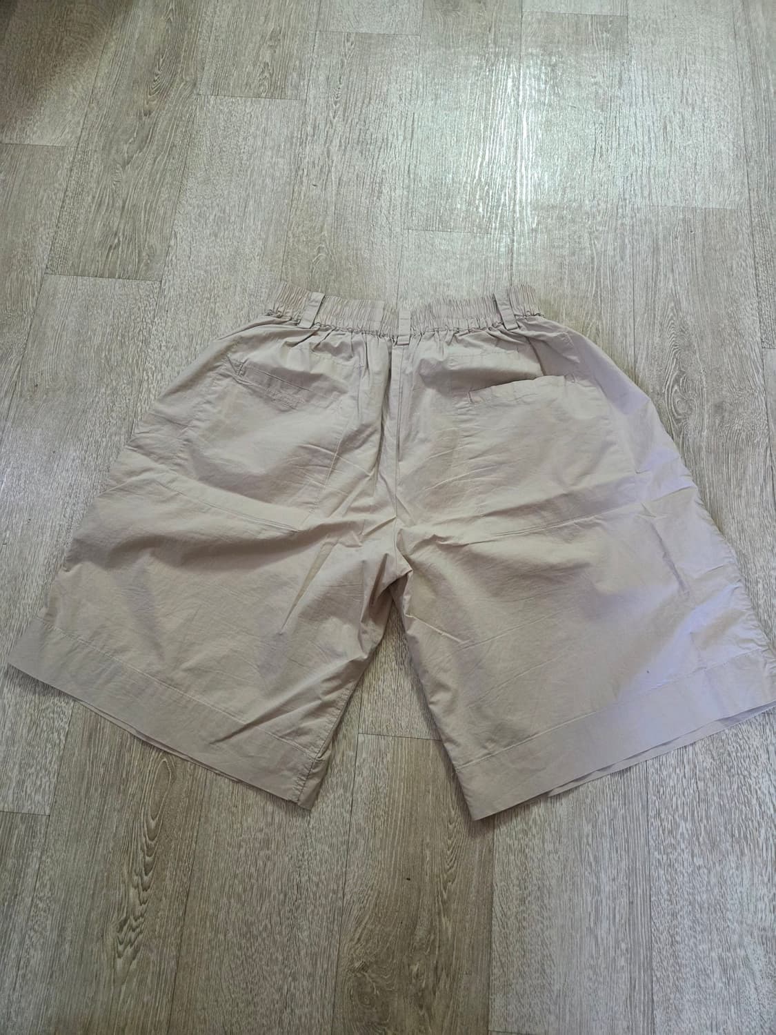 버뮤다 원턱 하프 팬츠_Mocha beige 상품이미지2