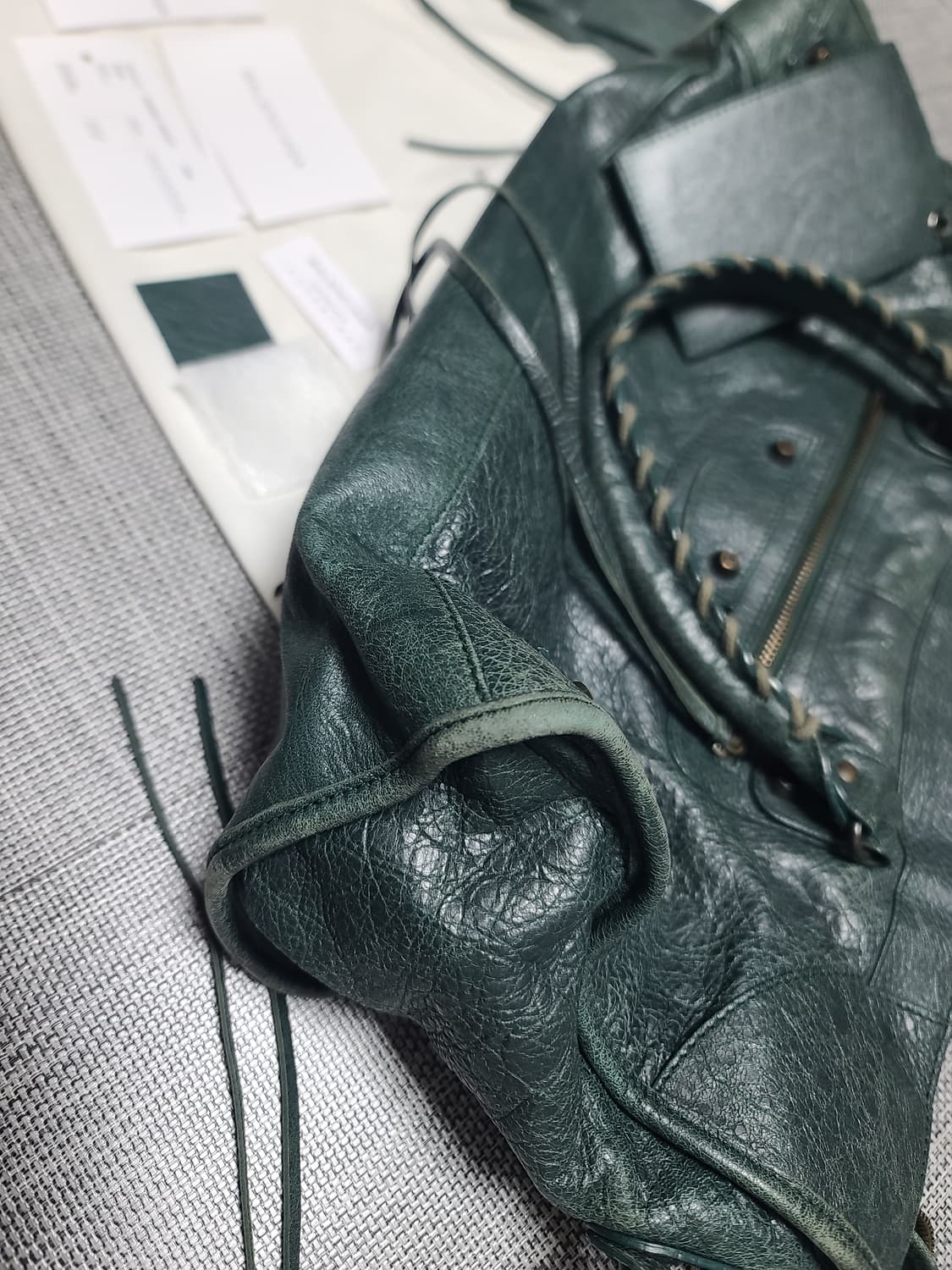 발렌시아가 모터백 시티백 미디움 다크그린 진녹색 숄더백 토트백 상품이미지2