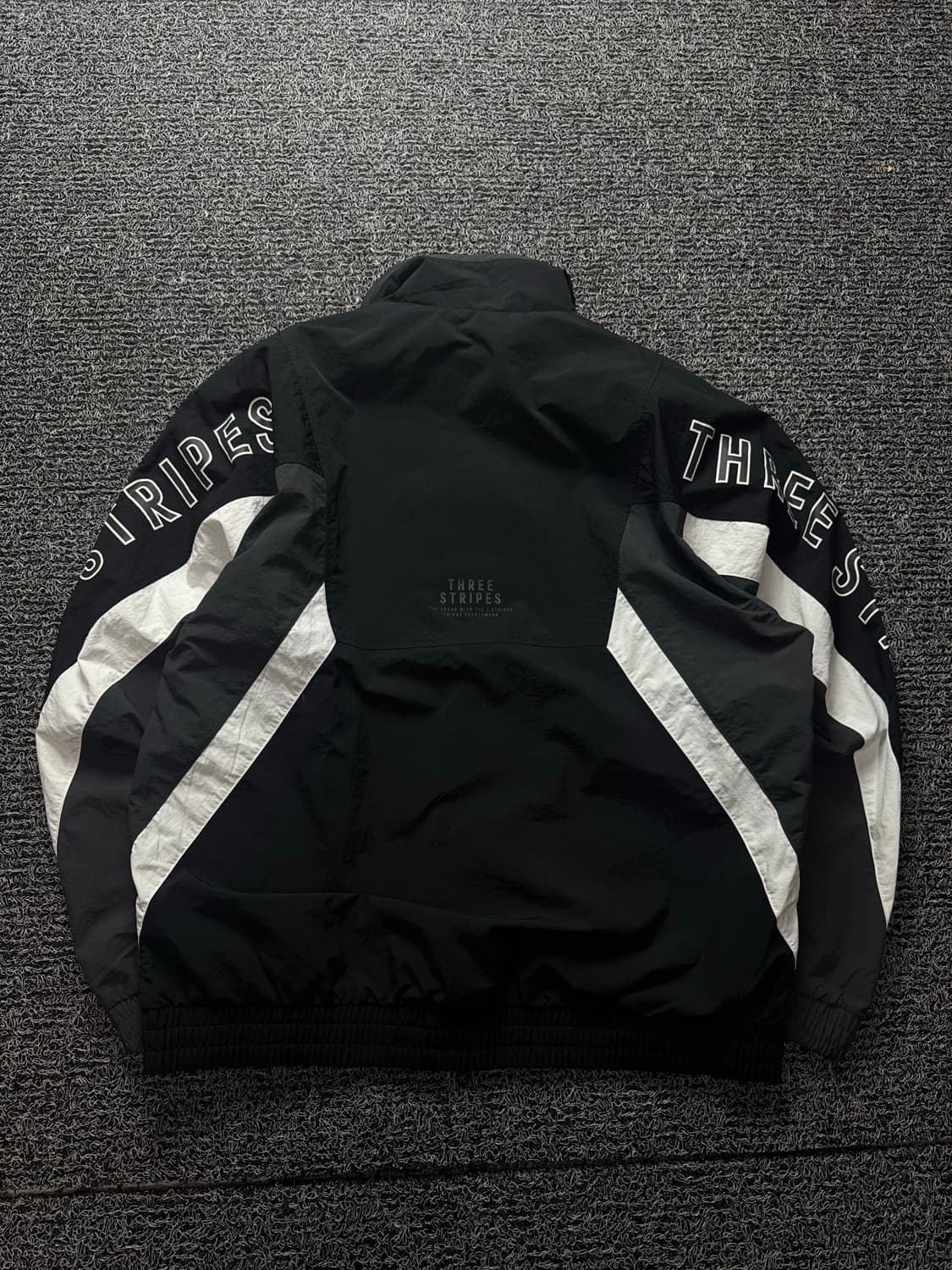 아디다스 빅로고 나일론 우븐 트랙 자켓 1393 상품이미지2