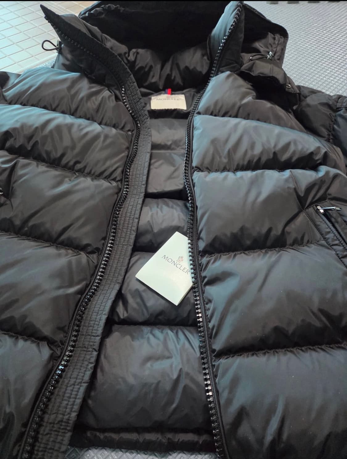 몽클레어 마야 매트 블랙 3 사이즈 25fw 판매 상품이미지2