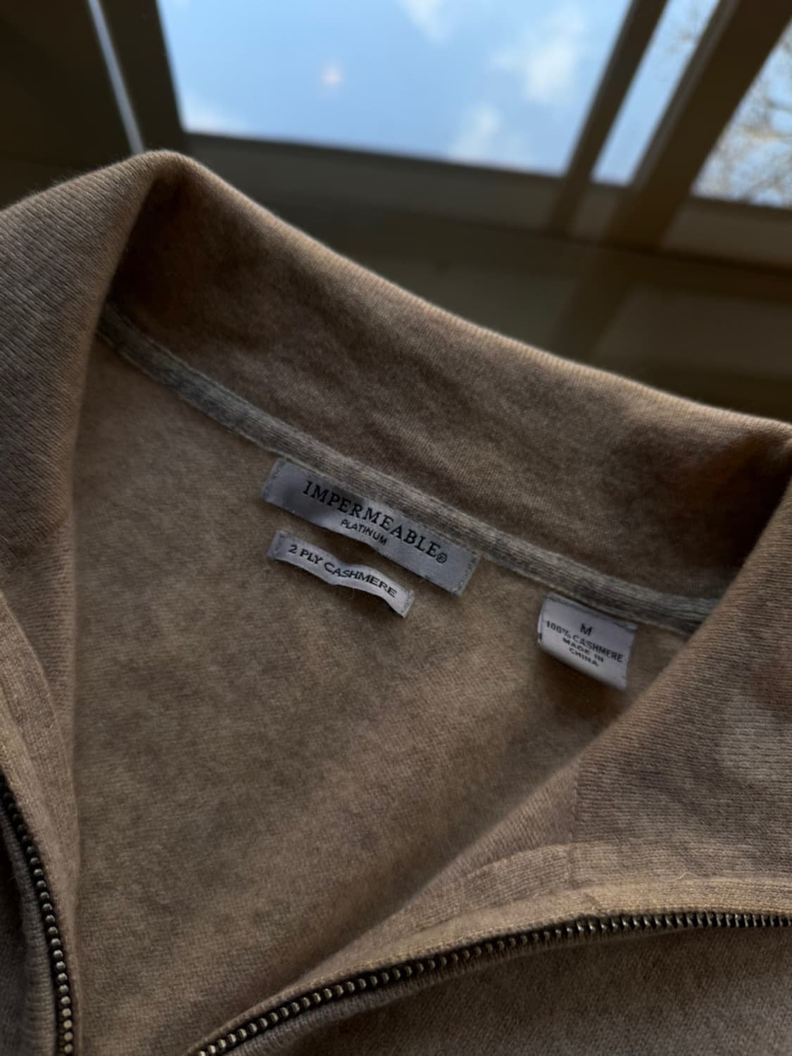 IMPERMEABLE 짚업 니트 100 상품이미지9