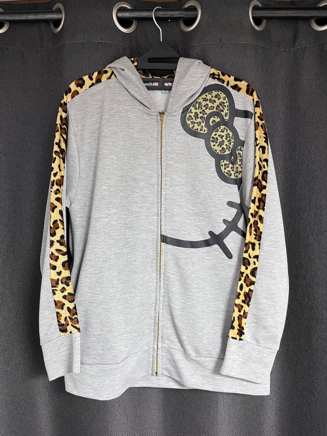 헬로키티 레오파드 후드집업 상품이미지1