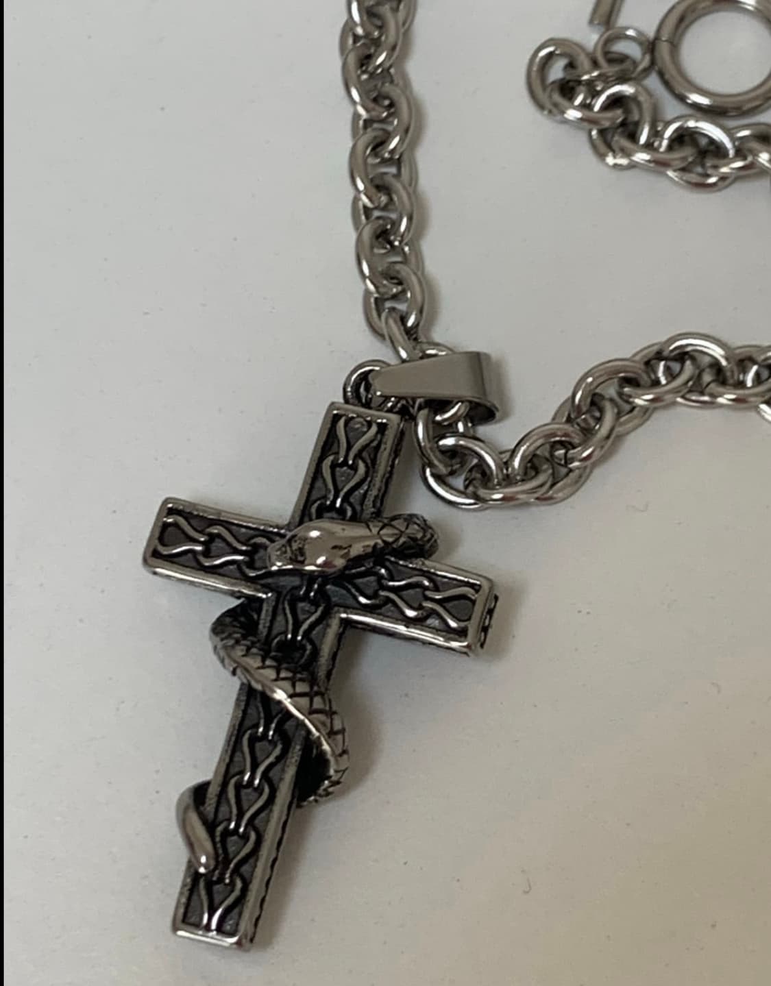 십자가 뱀 목걸이 상품이미지2