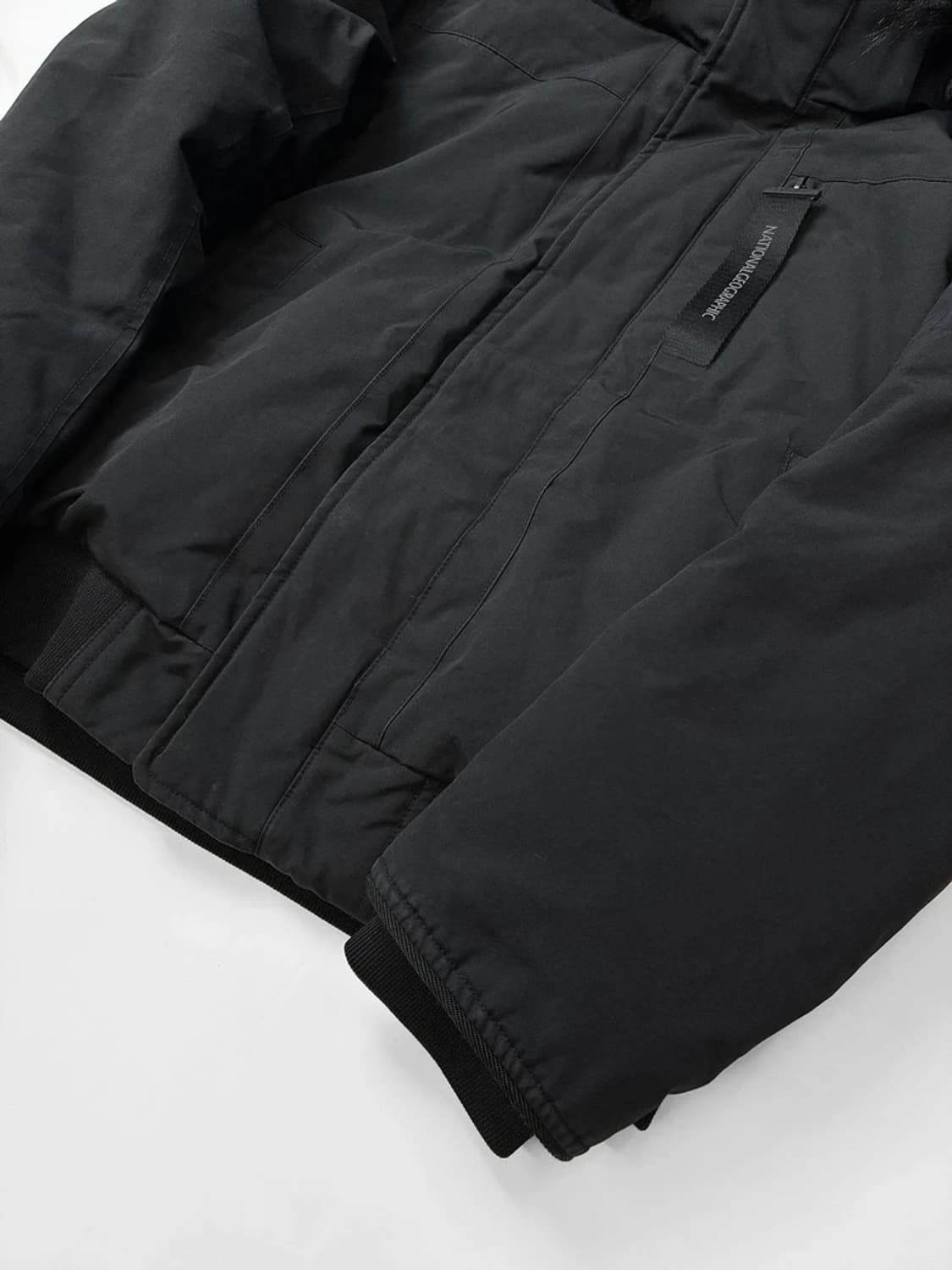 내셔널지오그래픽 20FW 덕다운 타루가 퍼 트리밍 숏 패딩 PN5247 상품이미지5