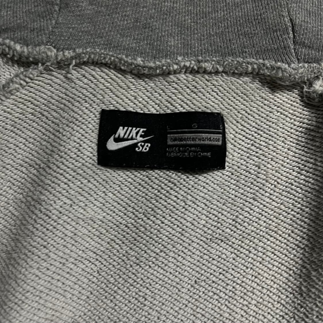 [L] NIKE SB 나이키 핑거홀 후드집업 상품이미지6
