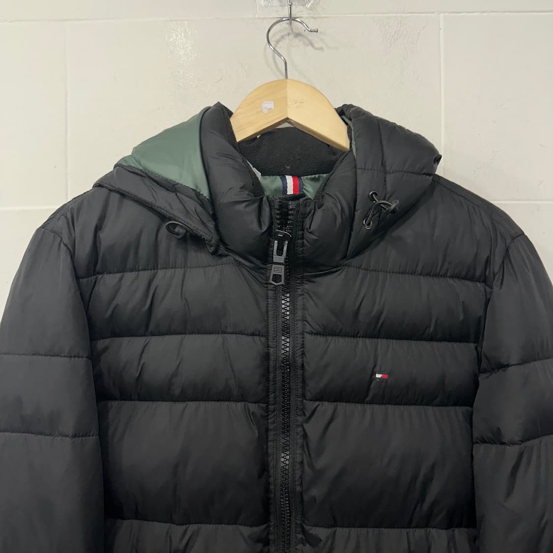 타미힐피거 후드 경량패딩 상품이미지2