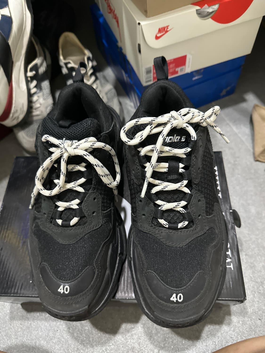 Balenciaga Triple S Sneakers Clear Sole  상품이미지1