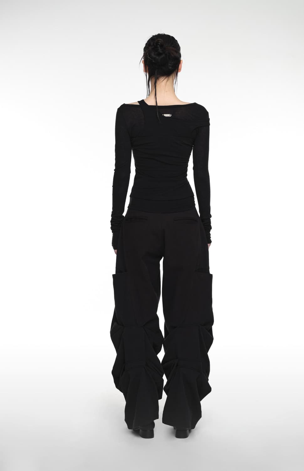 PINTUCK WIDE PANTS (UNISEX) BLACK 상품이미지3
