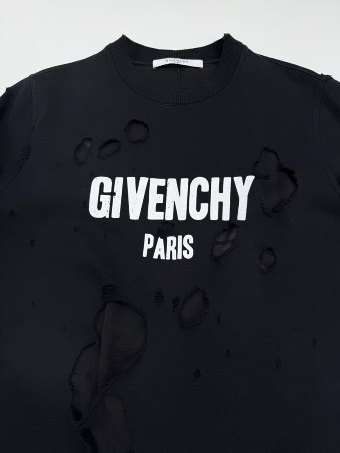 GIVENCHY 상품이미지2