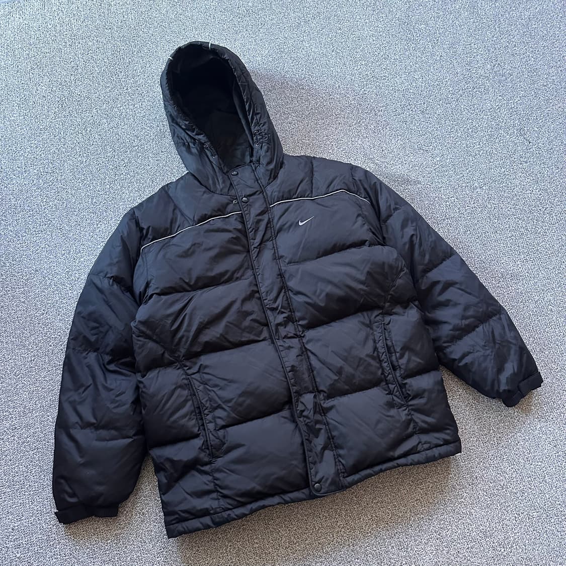 나이키 블랙 후드 패딩 상품이미지1