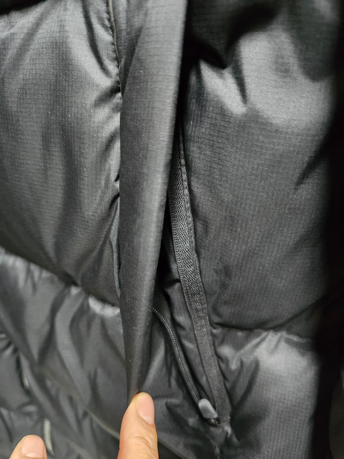 디스커버리 익스펜디션 덕다운 롱 패딩 95(여유핏) 상품이미지2