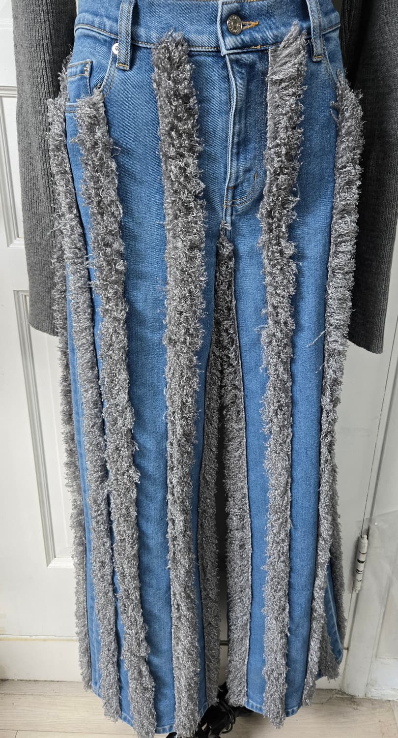 RIZ POLI 리즈폴리 텍스쳐 데님팬츠 상품이미지3